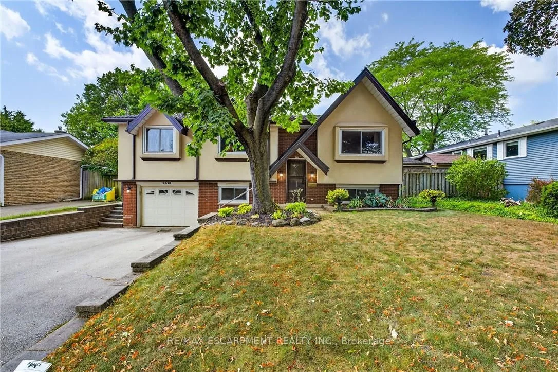2479 Bridge Road, Oakville, ON L6L 2H3