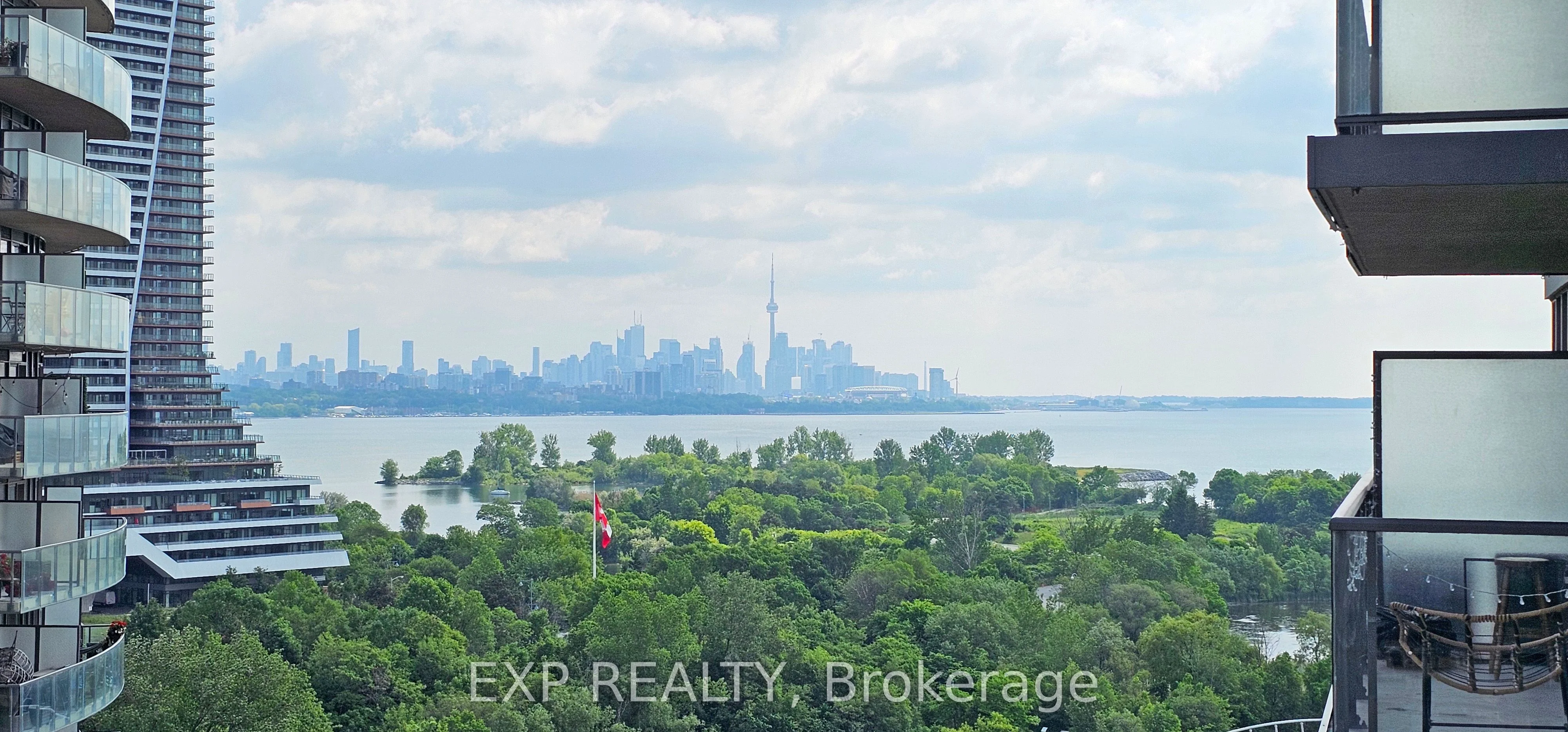 2240 Lakeshore Boulevard W 1204, Toronto W06, ON M8V 0B1