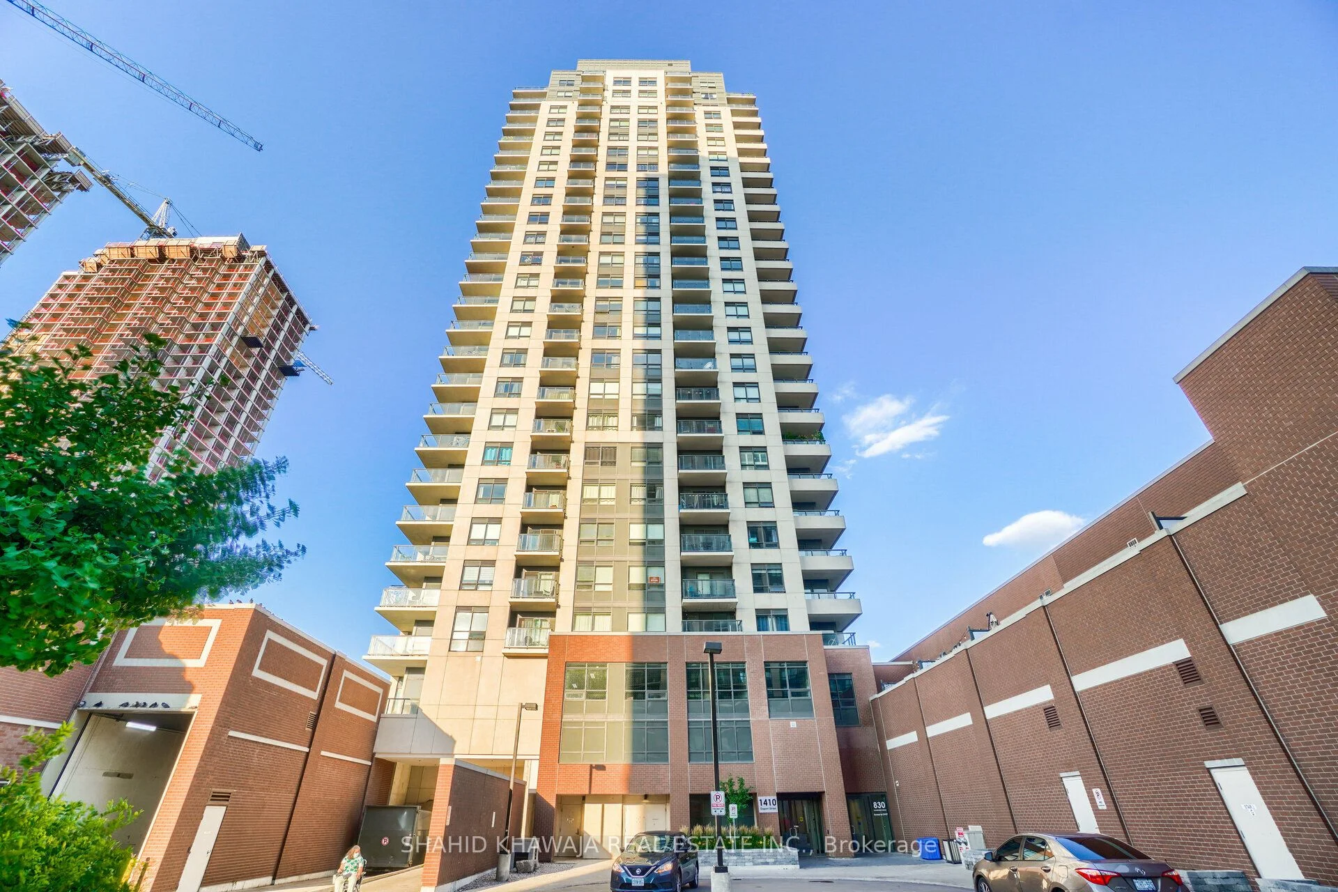 1410 Dupont Street 2310, Toronto W02, ON M6H 2B2