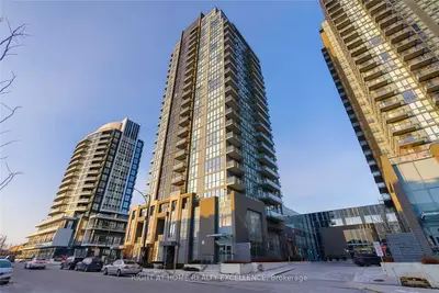 Condo Apartment in Mississauga