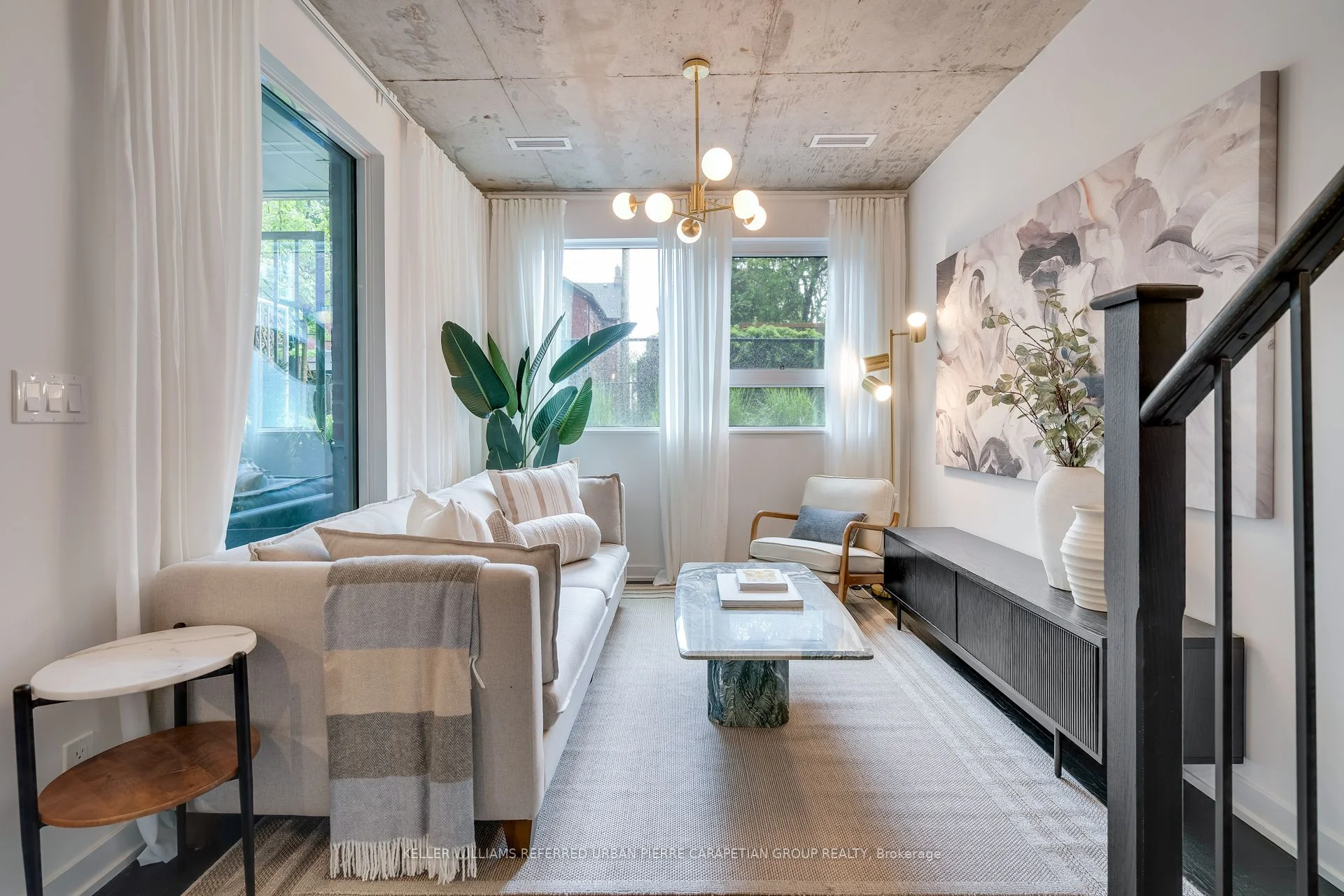 57 Brock Avenue TH 109, Toronto W01, ON M3H 3N2