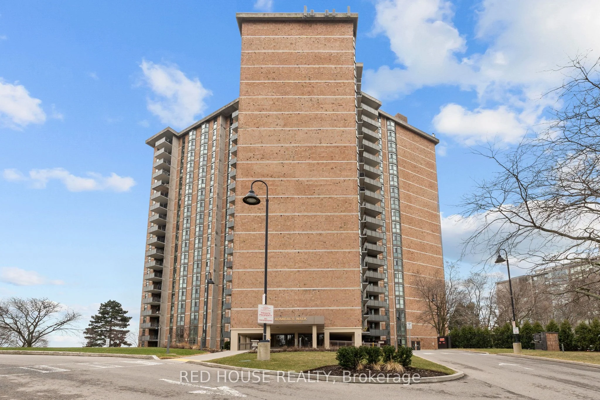 Condo Apartment in Burlington