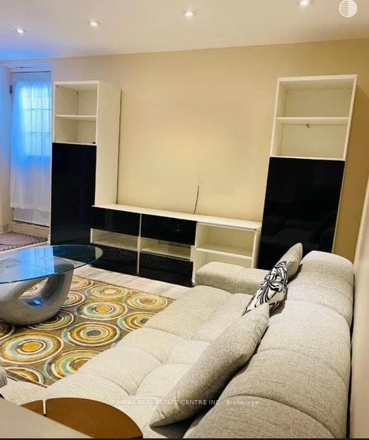 3916 Tacc Drive, Mississauga, ON L5M 6L2