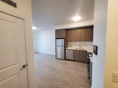 Condo Apartment in Oakville