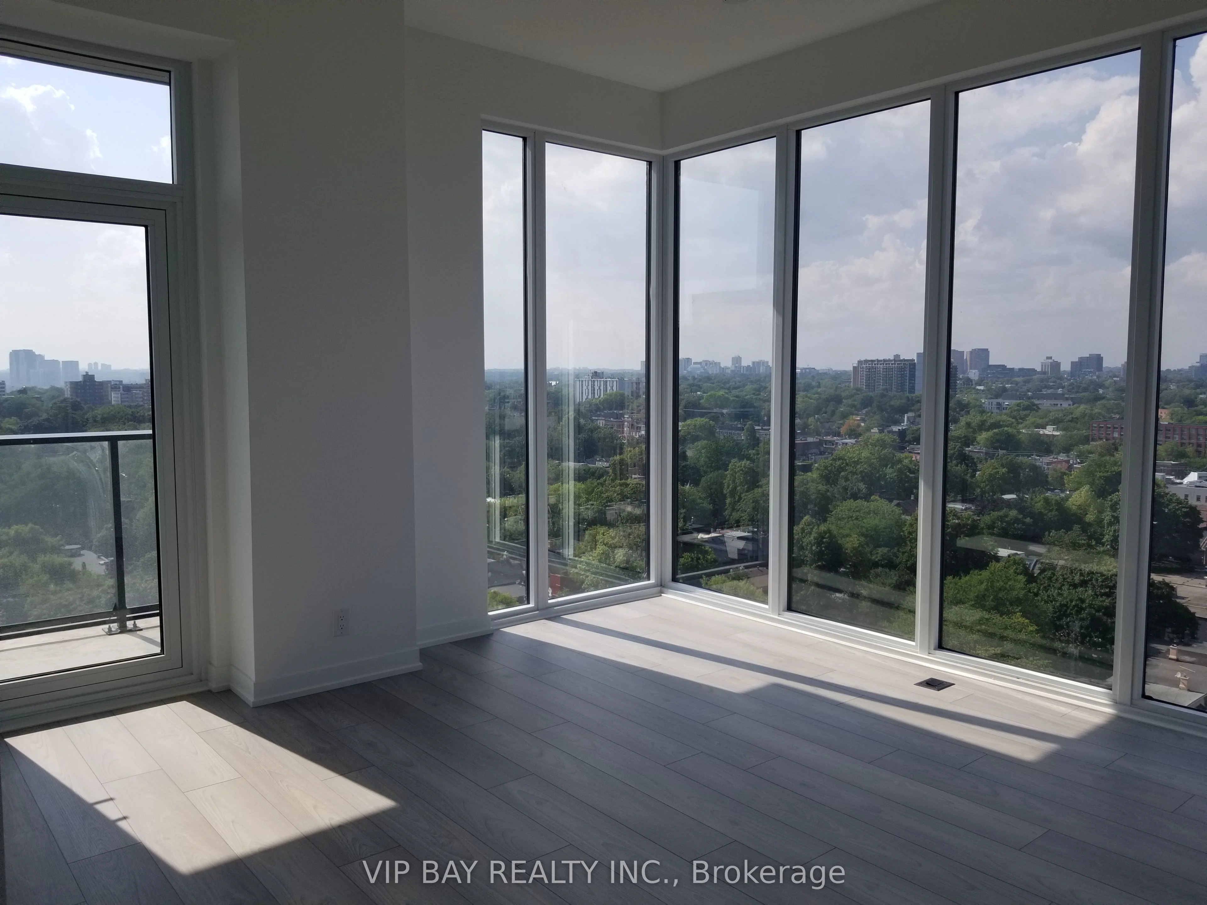285 Dufferin Street 1220, Toronto W01, ON M6K 0J2