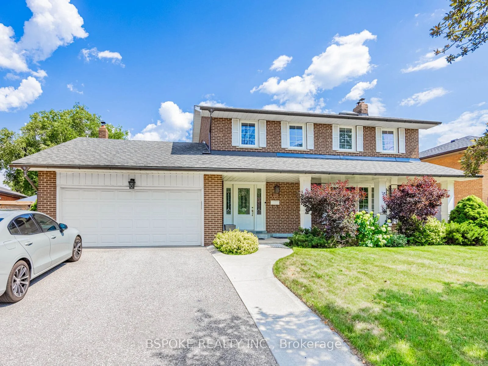 2254 Denise Road, Mississauga, ON L4X 1J3
