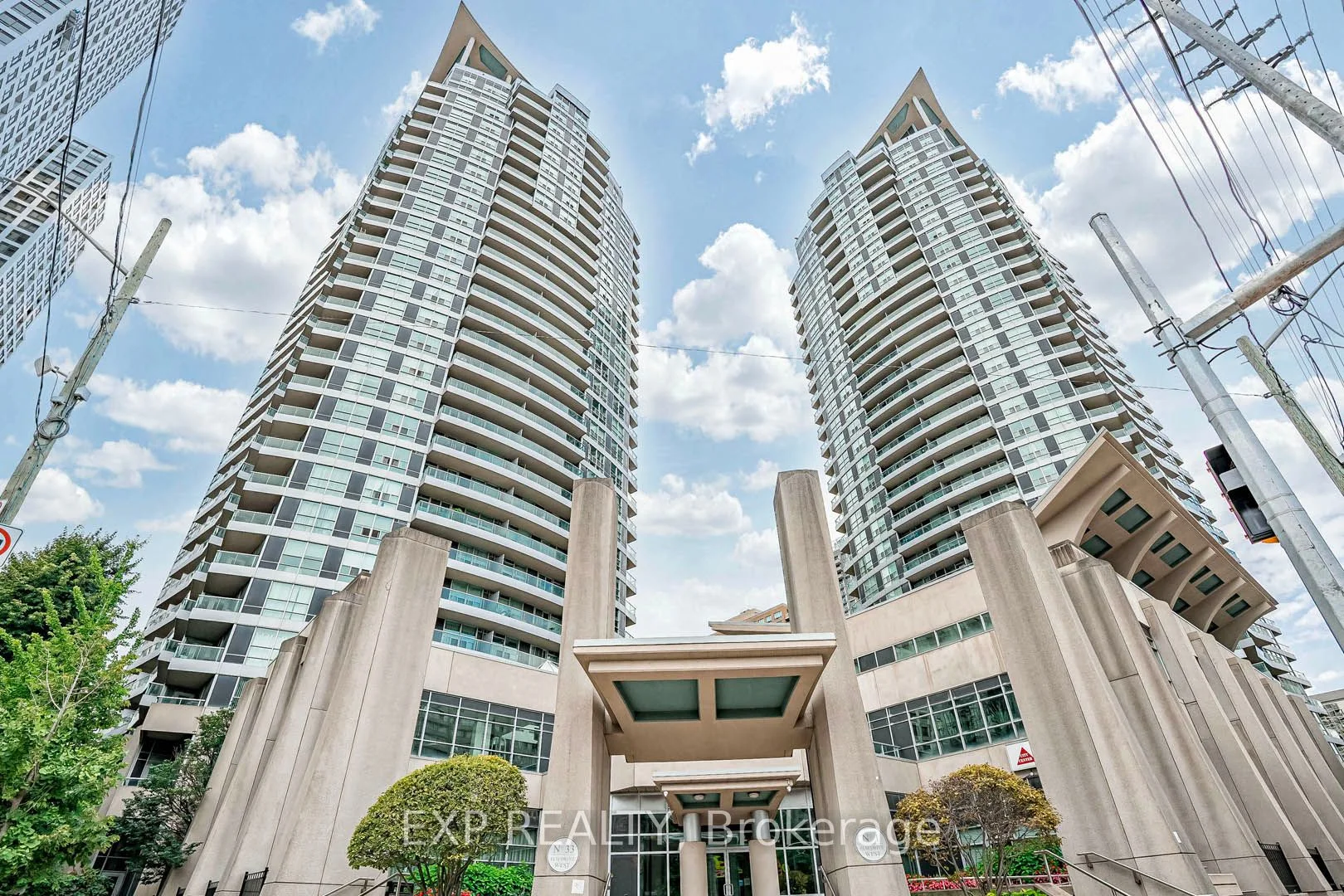 Condo Apartment in Mississauga