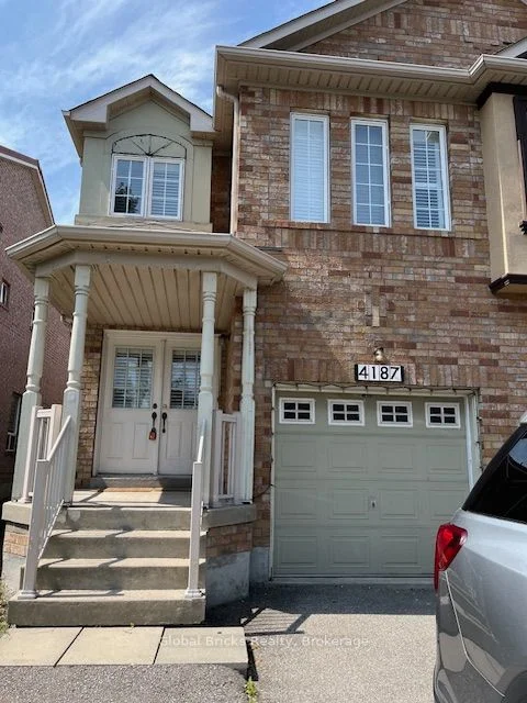 Semi-Detached in Mississauga