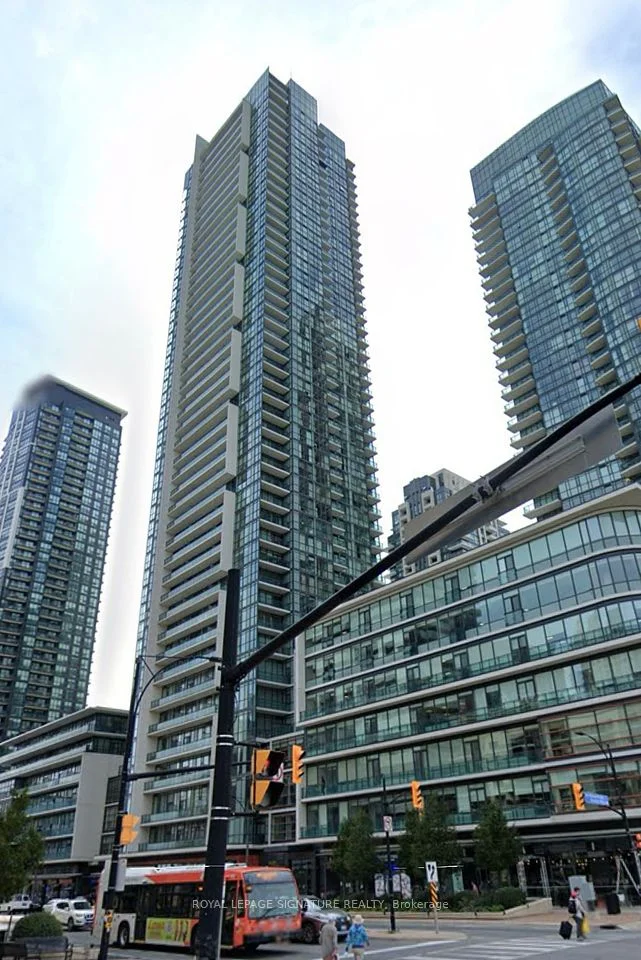 4070 Confederation Parkway 1704, Mississauga, ON L5B 0E9