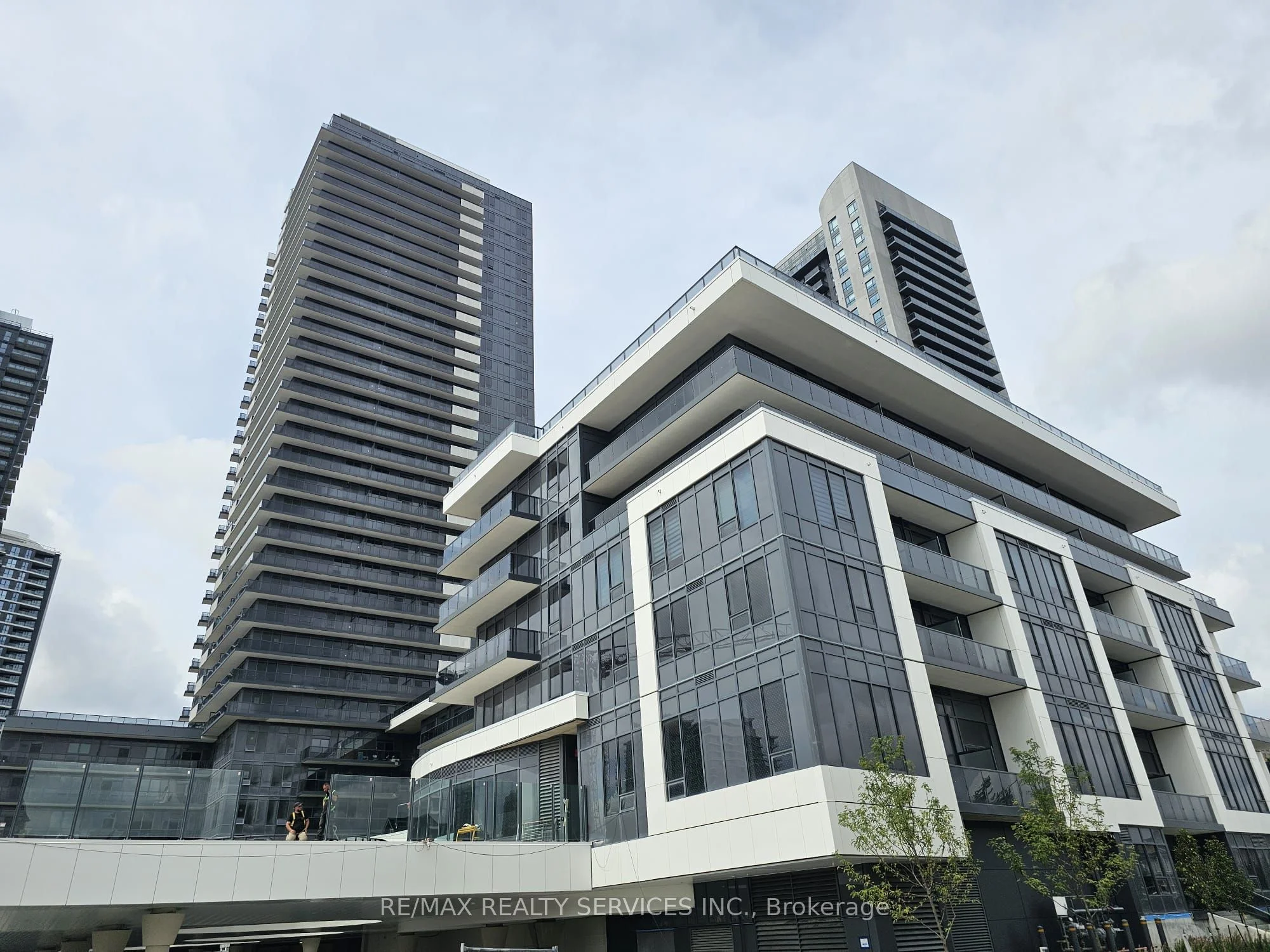 5105 Hurontario Street 2707, Mississauga, ON L4Z 3X7