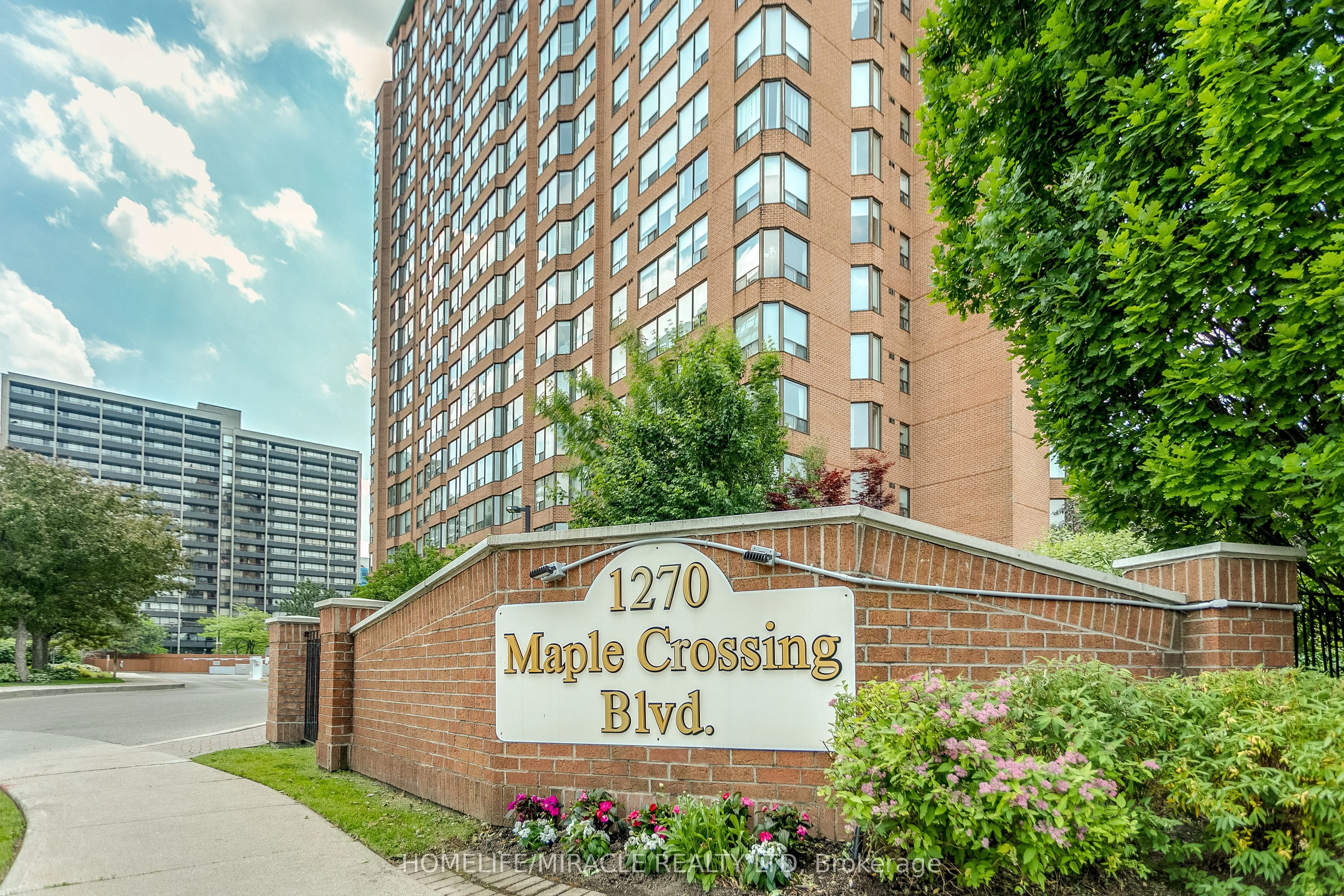Condo Apartment in Burlington