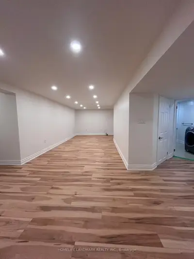 Detached in Oakville