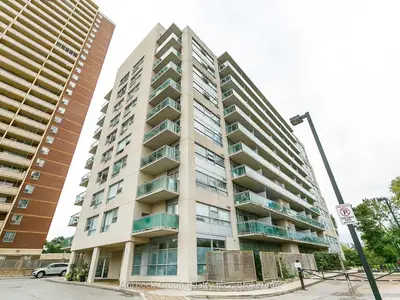Condo Apartment in Toronto