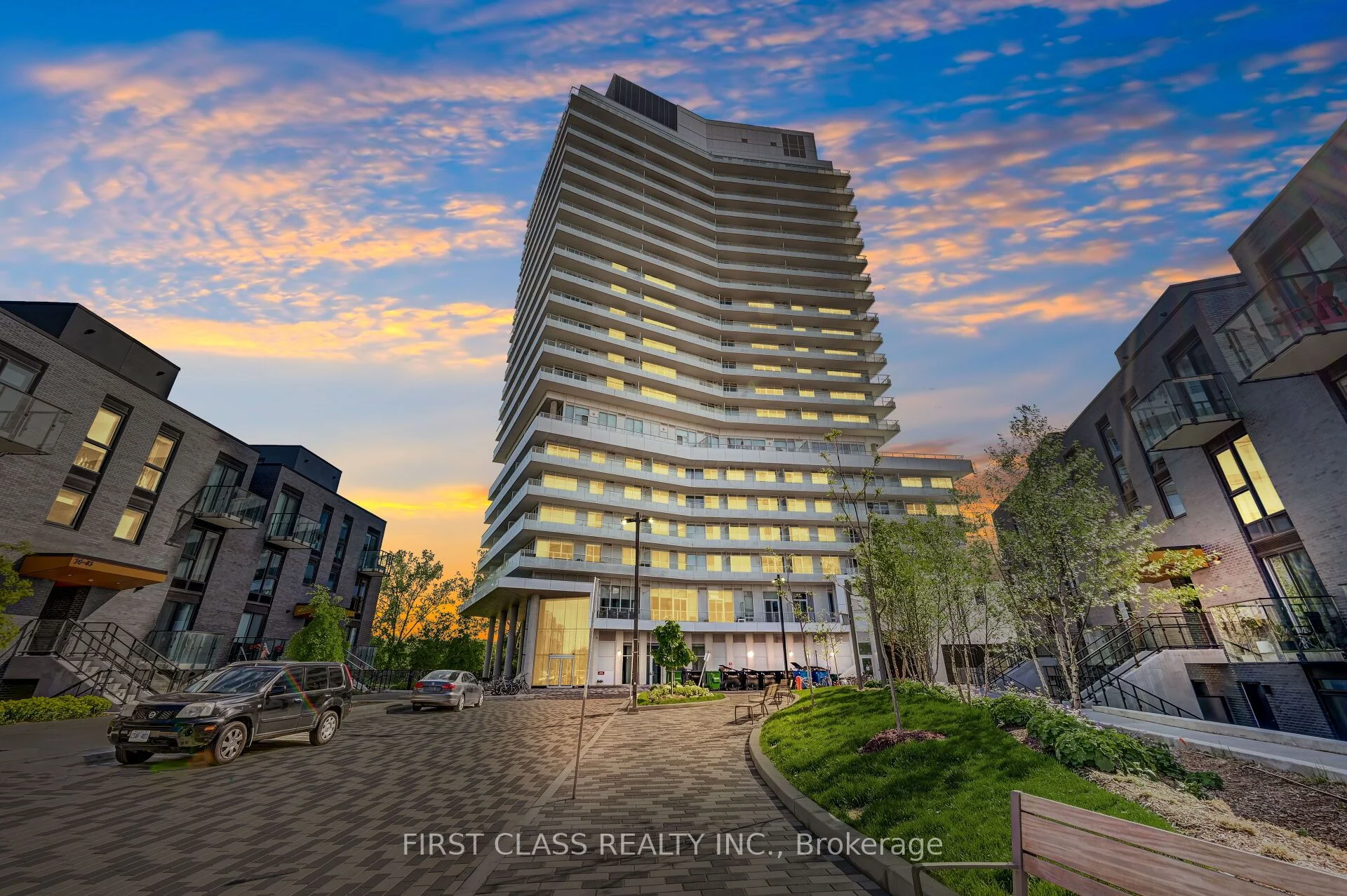 Condo Apartment in Toronto