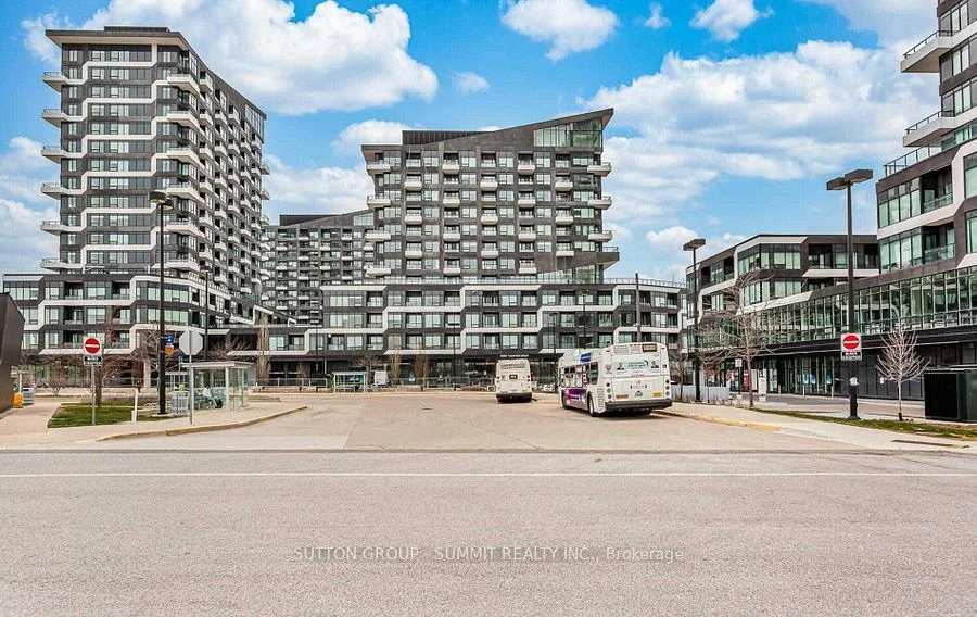 2485 Taunton Road 240, Oakville, ON L6H 3R9