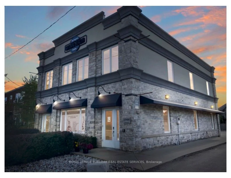 1066 Brant Street, Burlington, ON L7R 2J9