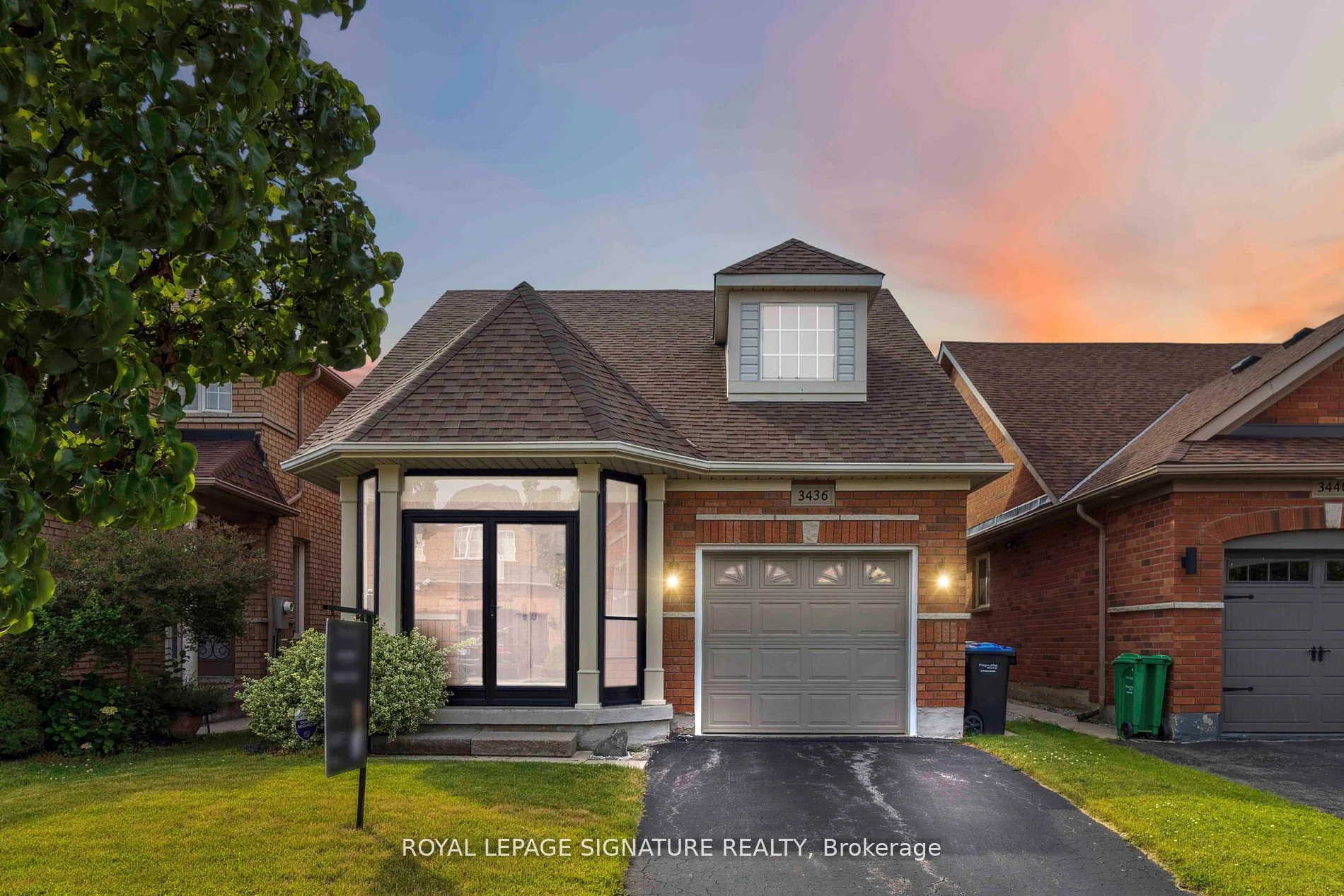 3436 Sunlight Street, Mississauga, ON L5M 7M7