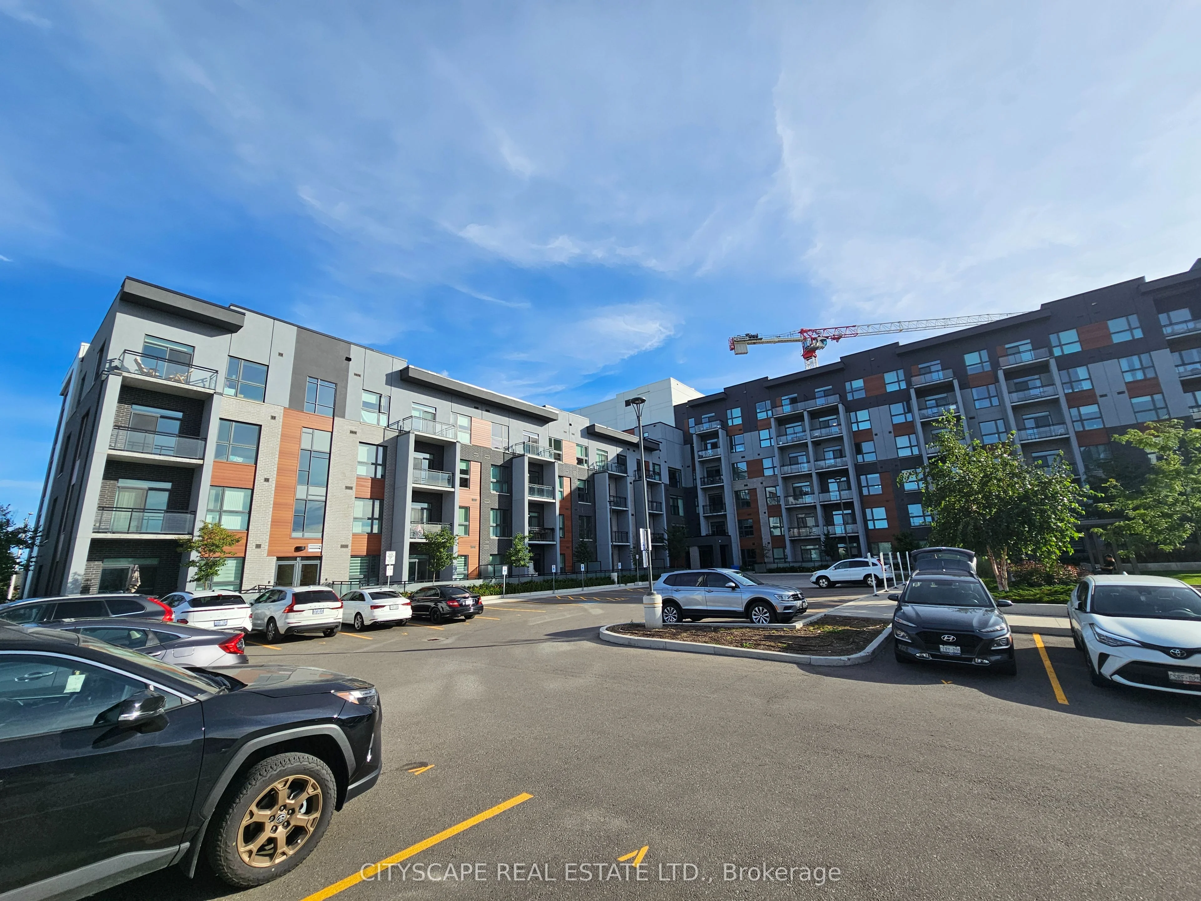 95 Dundas Street W 103, Oakville, ON L6M 5N4