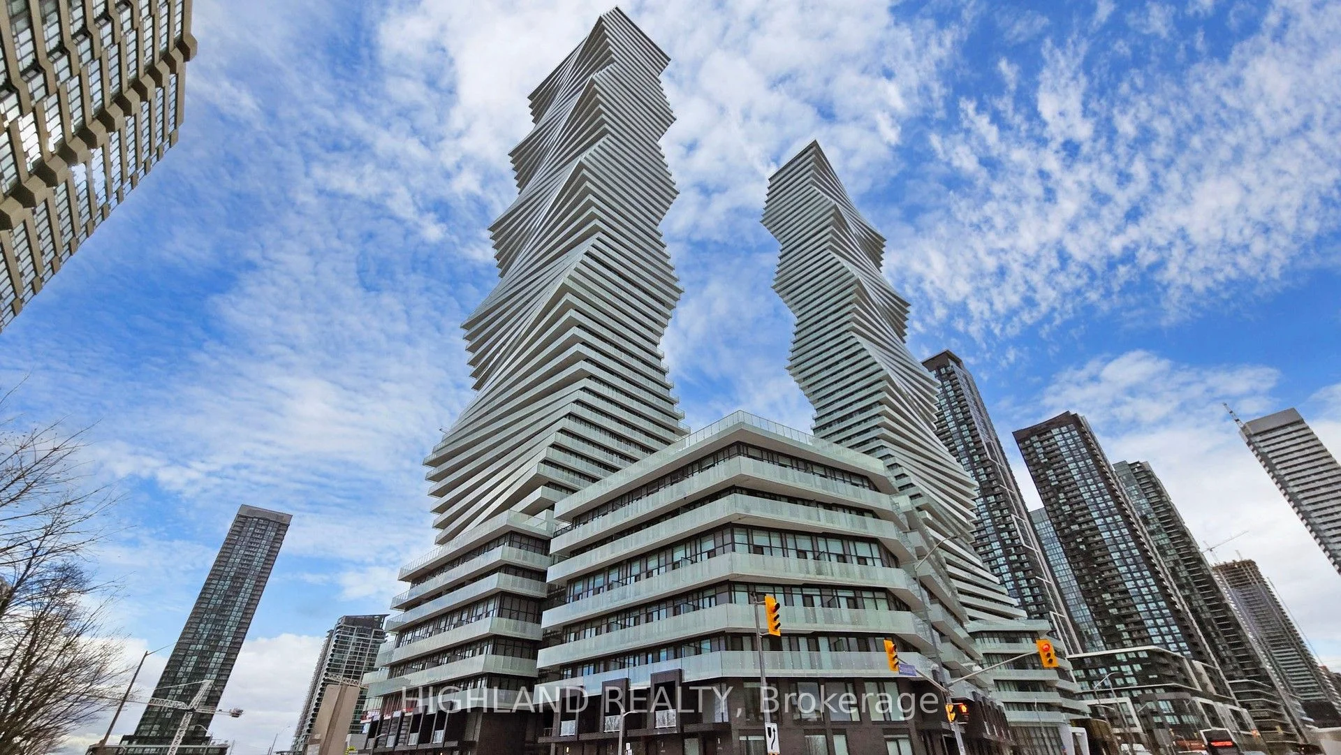 Condo Apartment in Mississauga