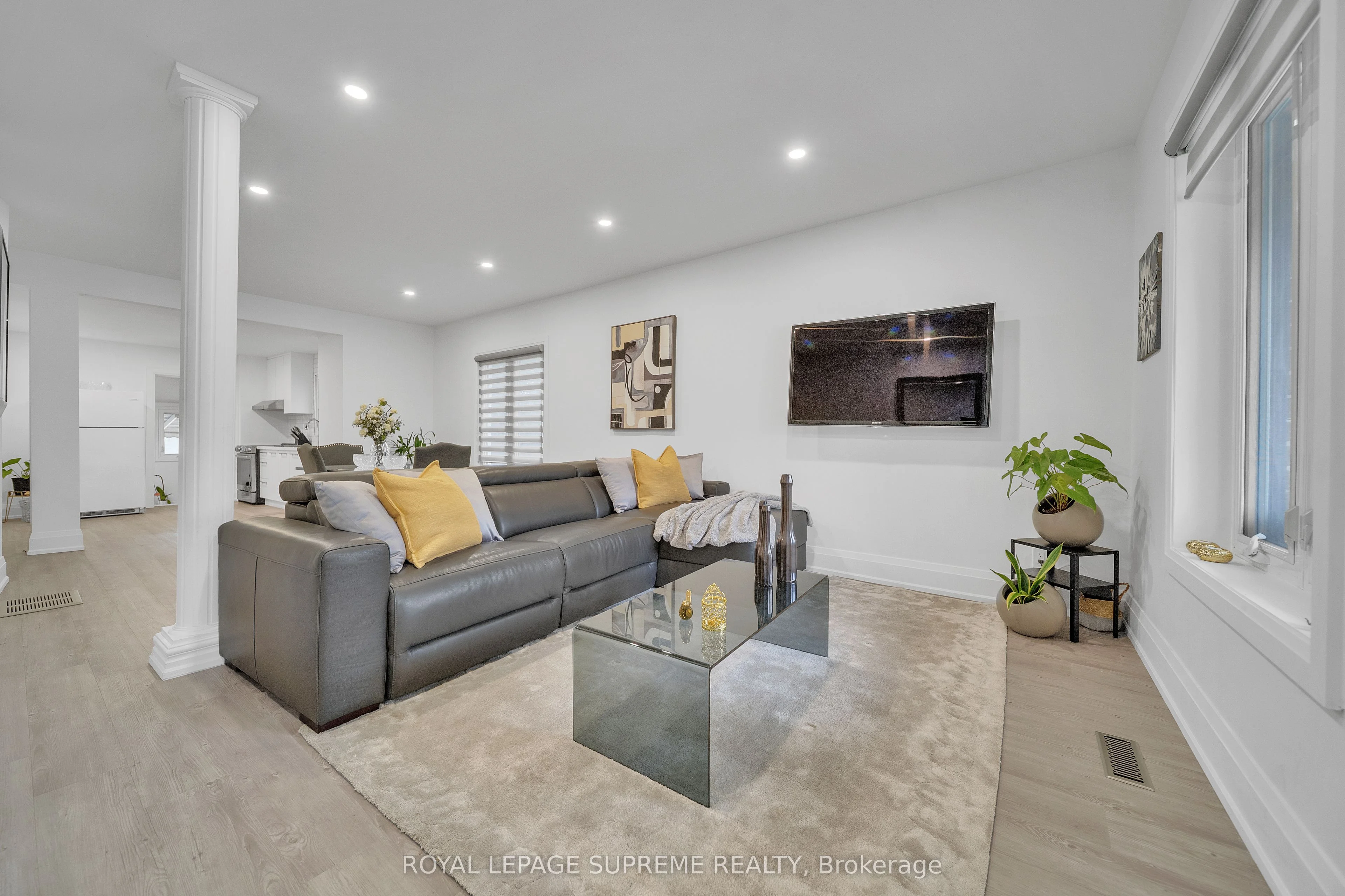 155 Symington Avenue, Toronto W02, ON M6P 3W5
