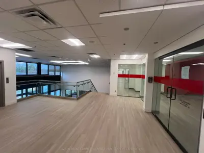 335 Britannia Road E 2nd Flr, Mississauga, On L4z 1w9