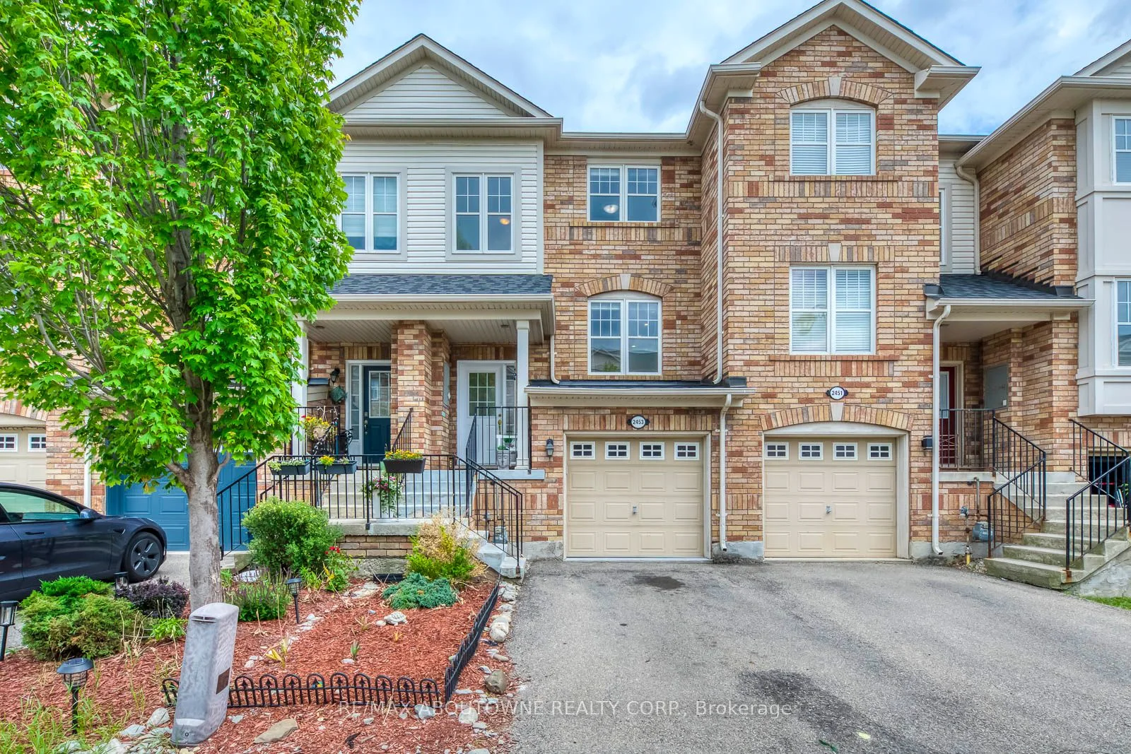 2453 Coho Way, Oakville, ON L6M 0G6