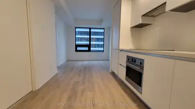 Condo Apartment in Mississauga