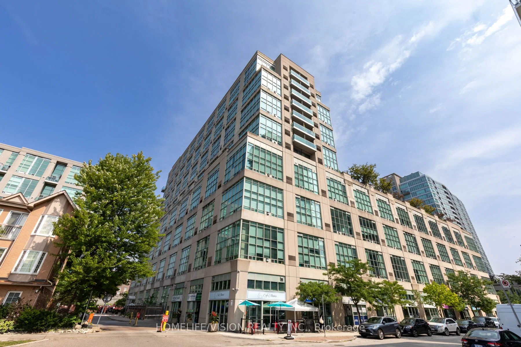 Condo Apartment in Toronto