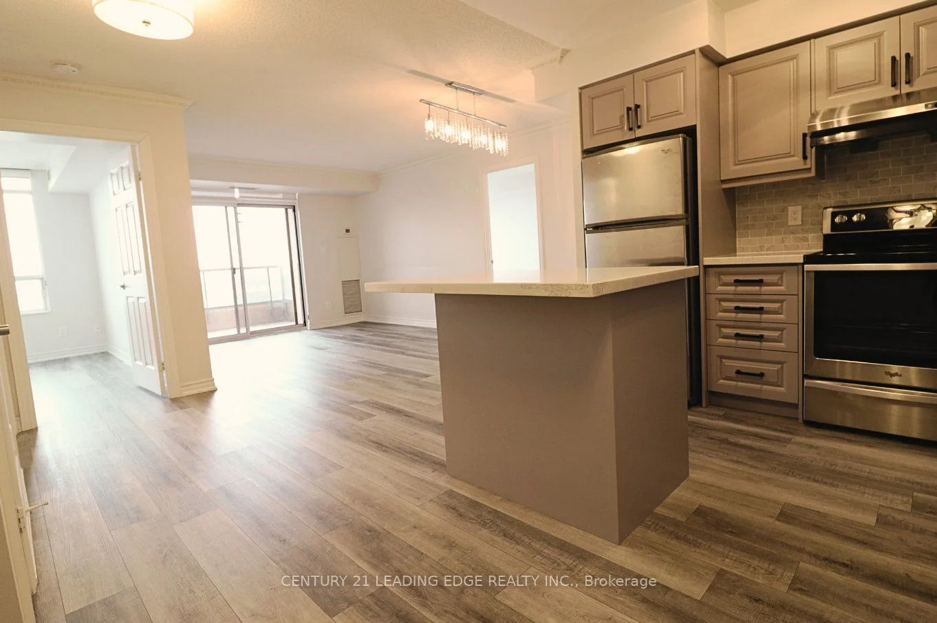 3880 Duke of York Boulevard 2112, Mississauga, ON L5B 4M7