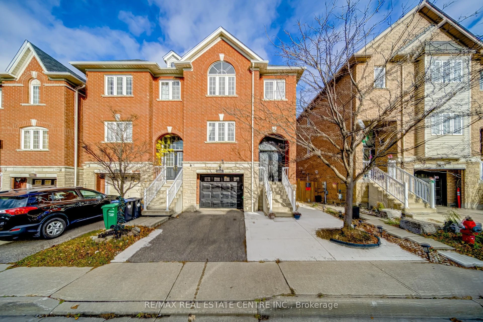 5831 Tiz Road, Mississauga, On L5r 0b6