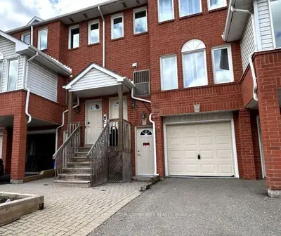 Condo Townhouse in Halton Hills