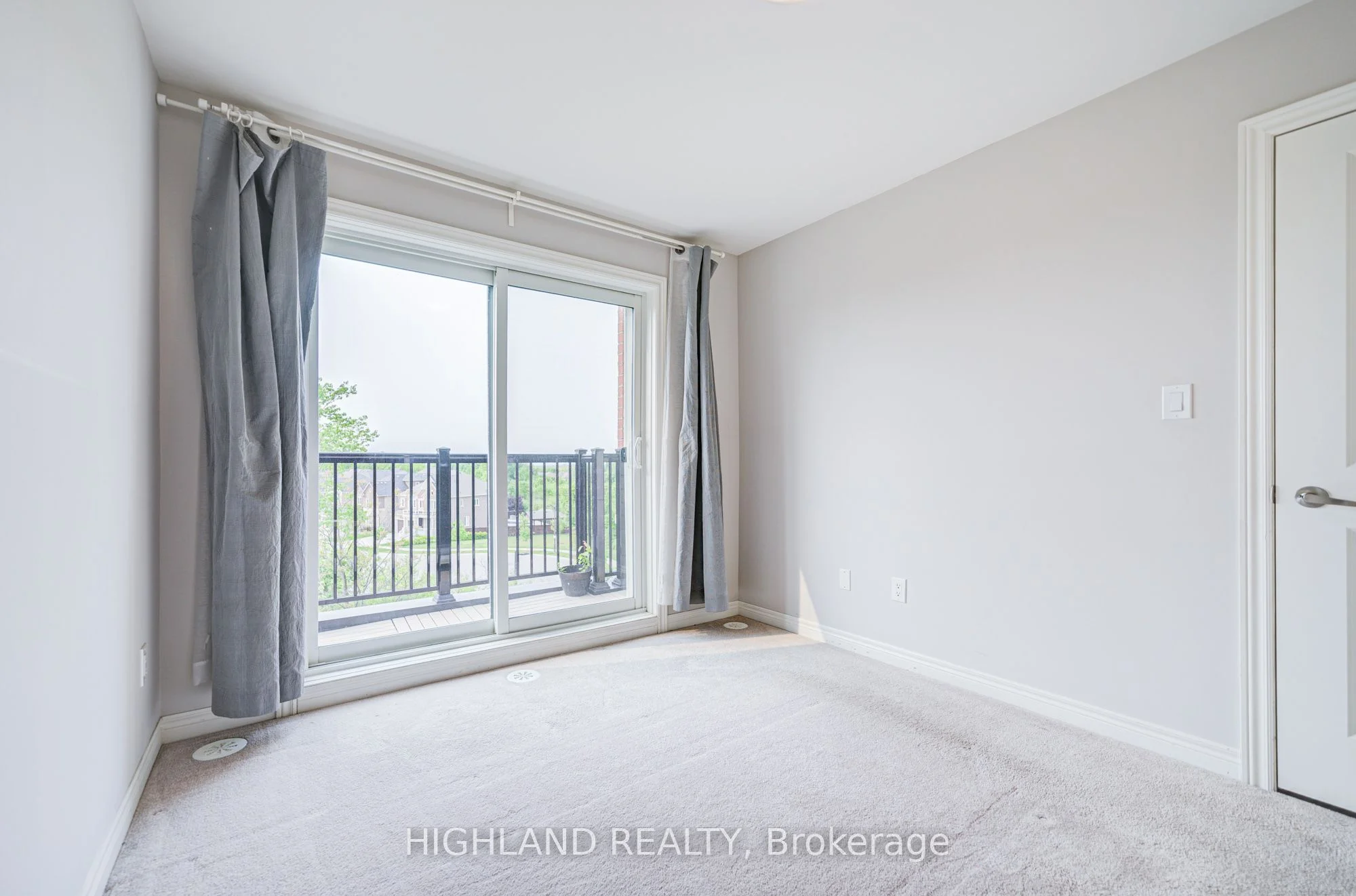 2199 Lillykin Street 28, Oakville, On L6h 7h2