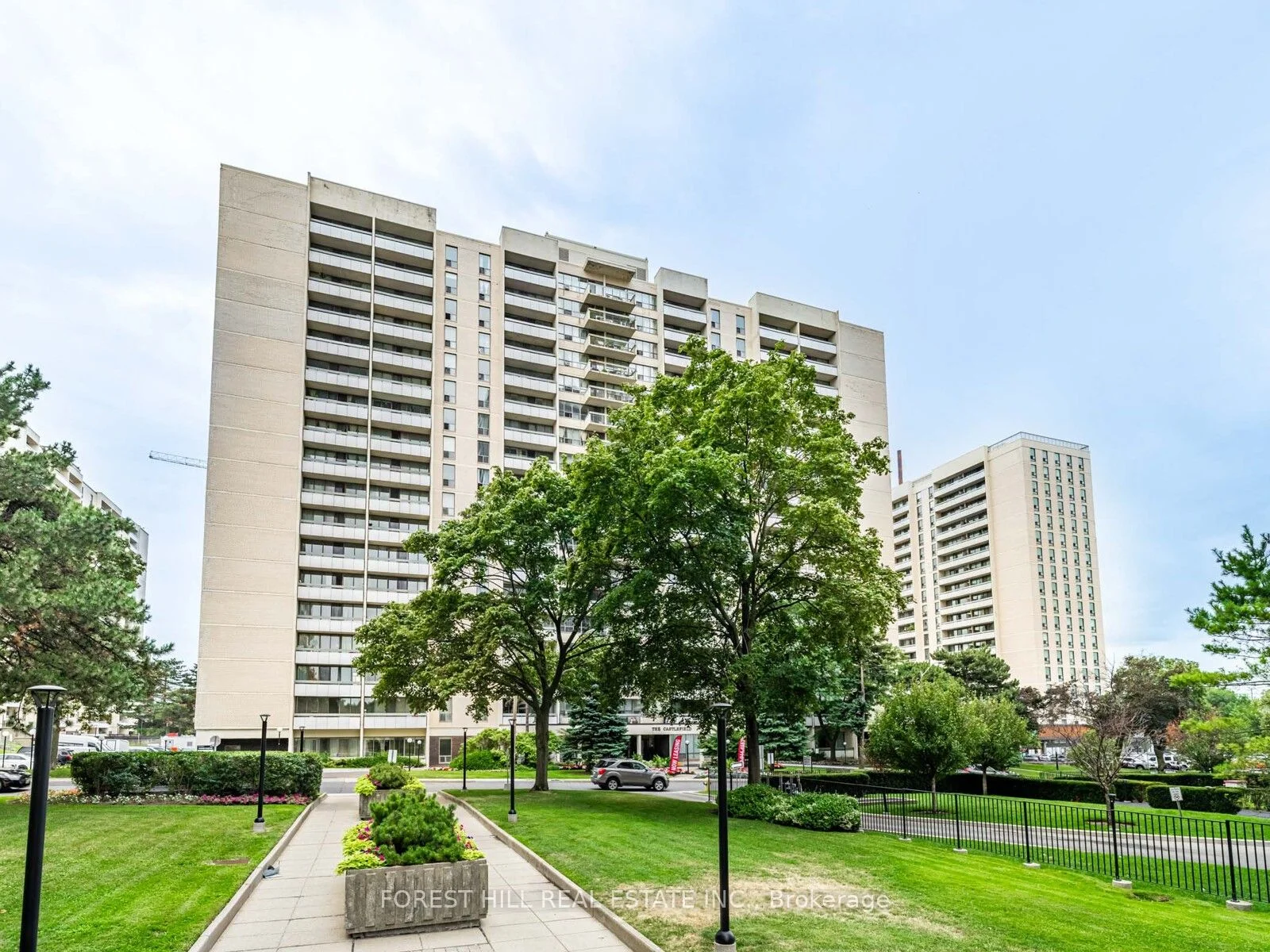 377 RIDELLE Avenue 1420, Toronto W04, ON M6B 1K2