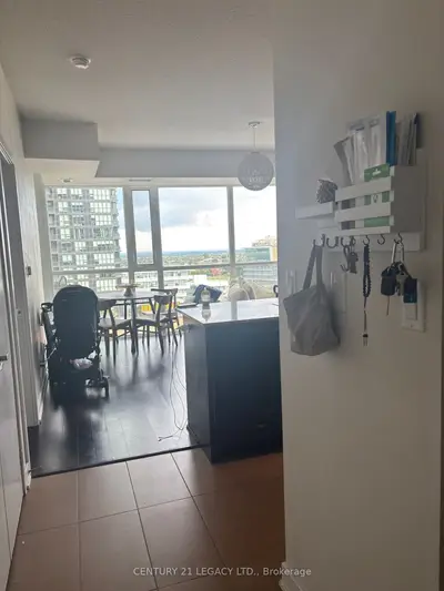 Condo Apartment in Mississauga