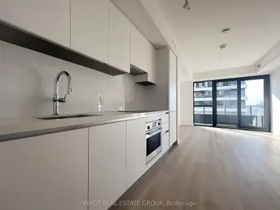 Condo Apartment in Mississauga