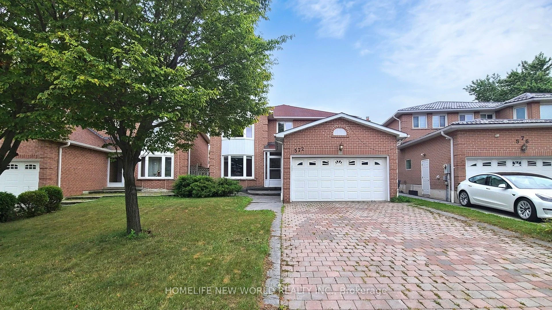 572 Nisbet Court, Mississauga, ON L5R 1Z4