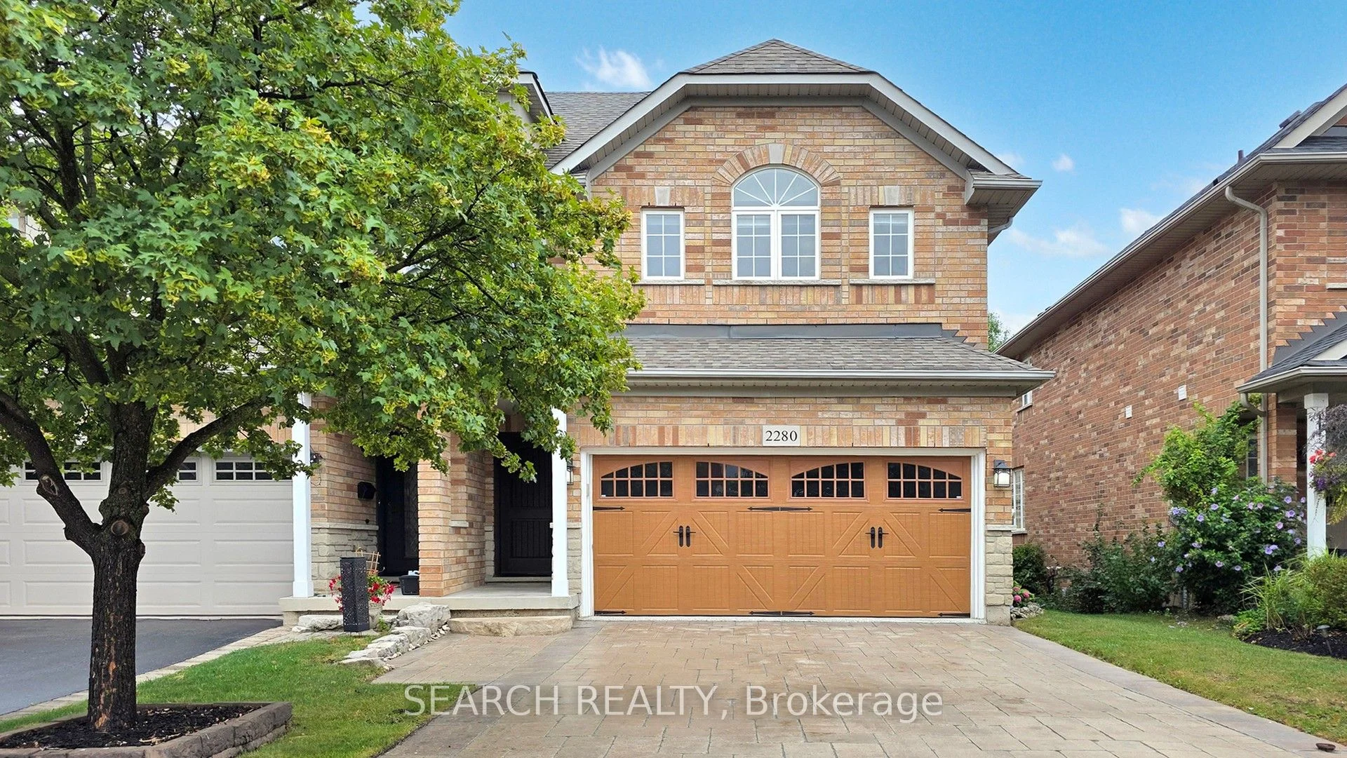 Semi-Detached in Oakville
