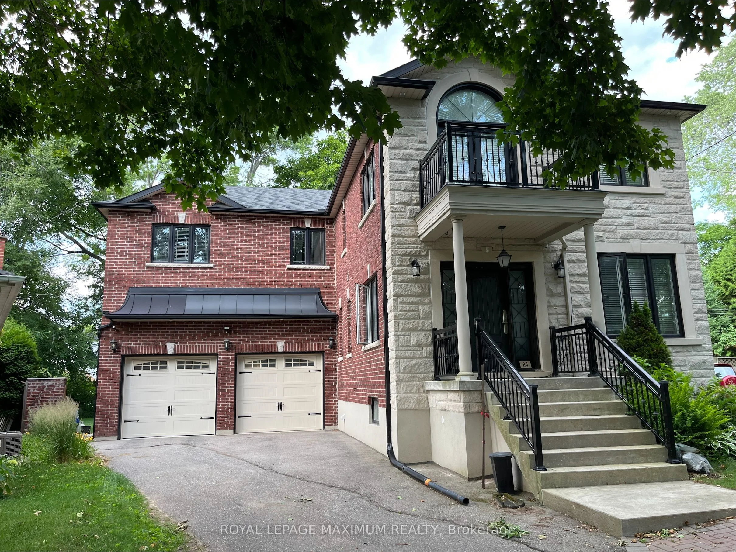 84 Enfield Avenue Basement, Toronto W06, ON M8W 1T9