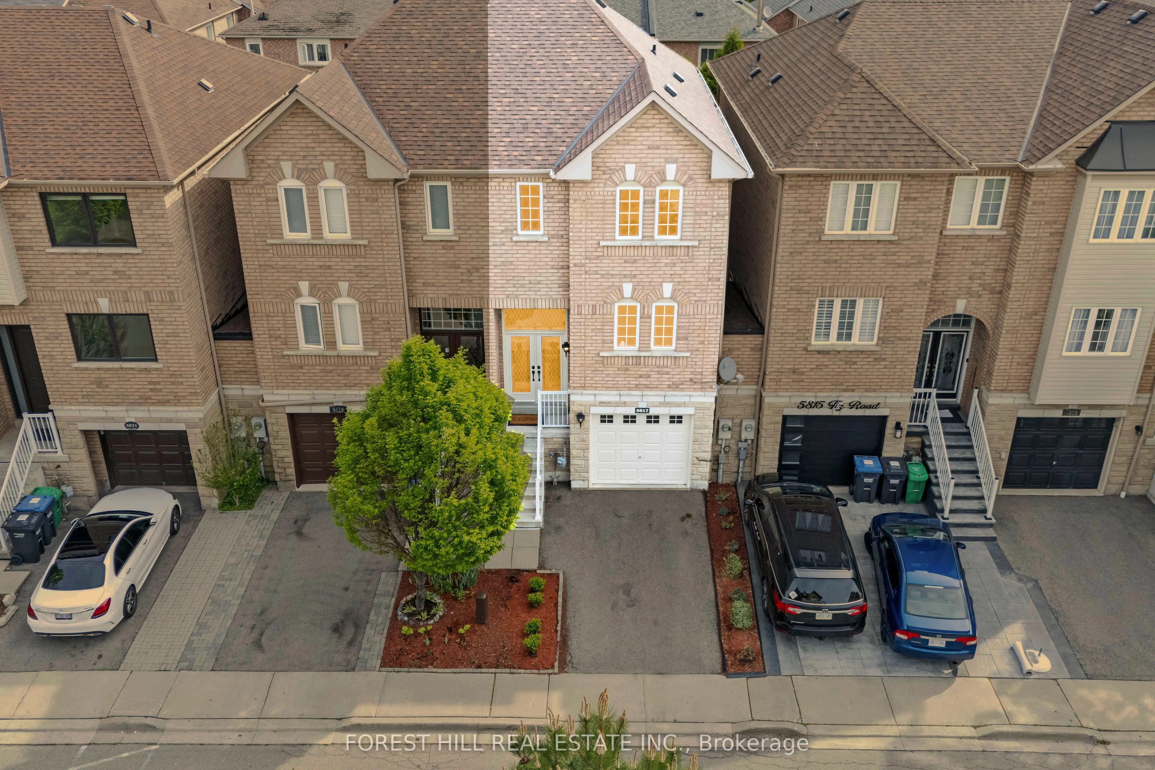 5817 Tiz Road, Mississauga, ON L5R 0B6