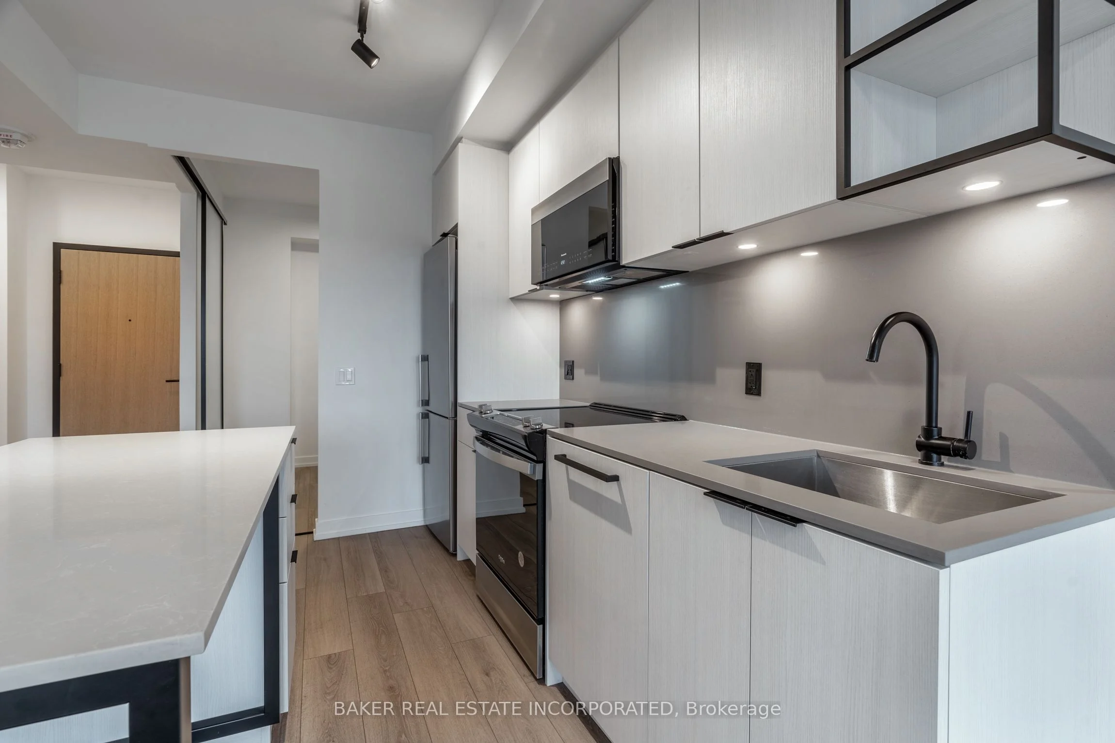 740 Dupont Street 324, Toronto W02, ON M6G 0A9
