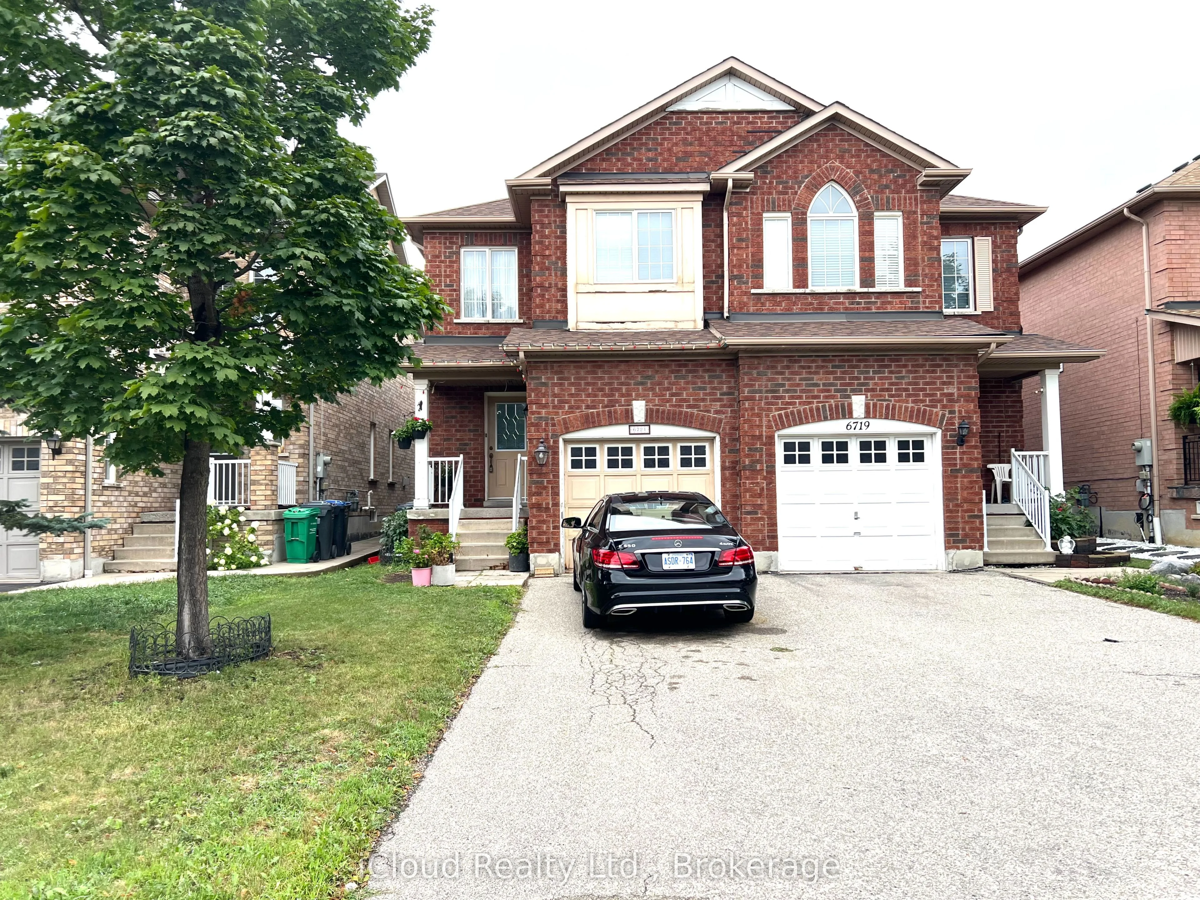 6721 Opera Glass Crescent, Mississauga, ON L5W 1R7