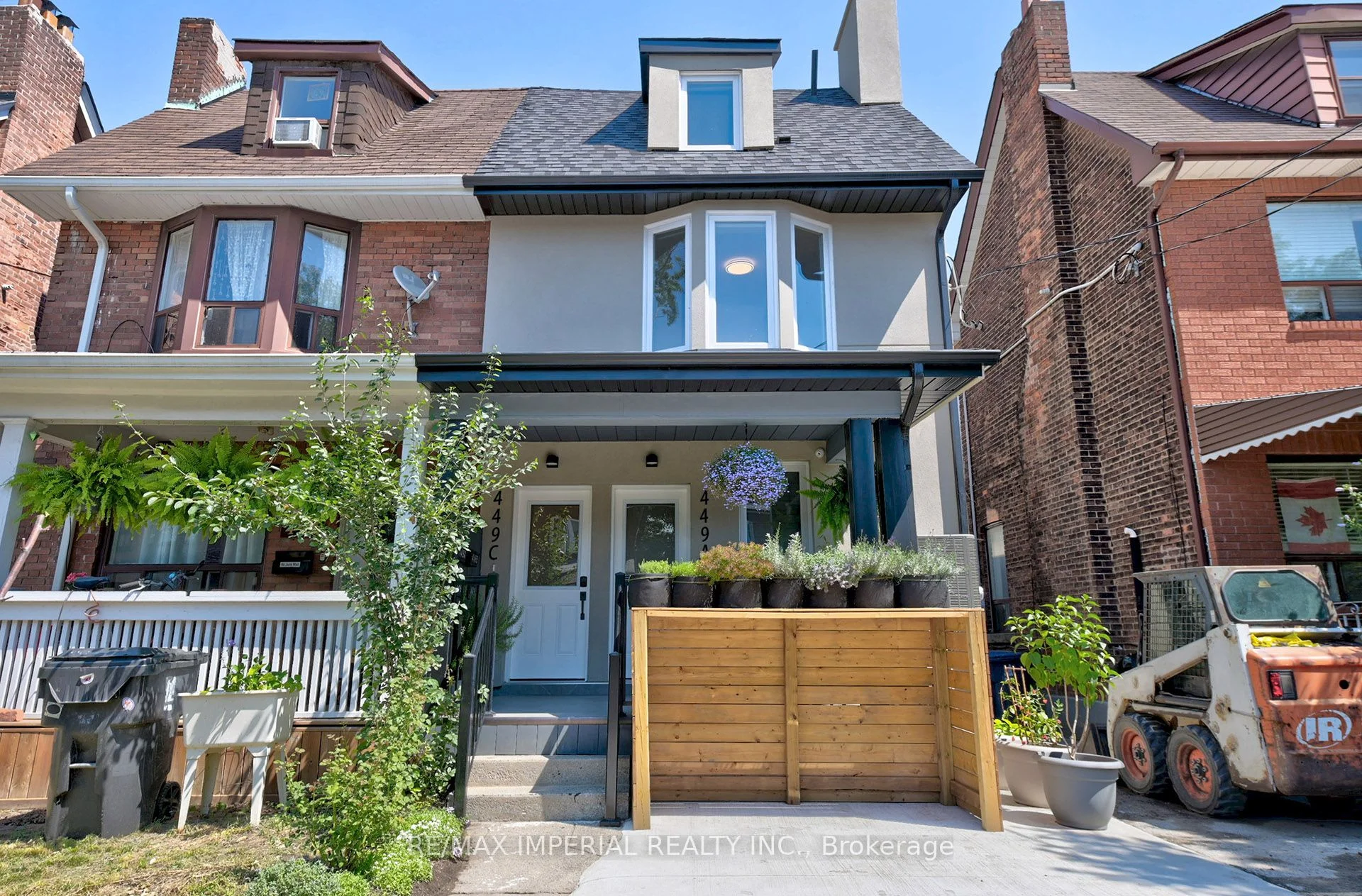 449 Margueretta Street Upper, Toronto W02, ON M6H 3S6