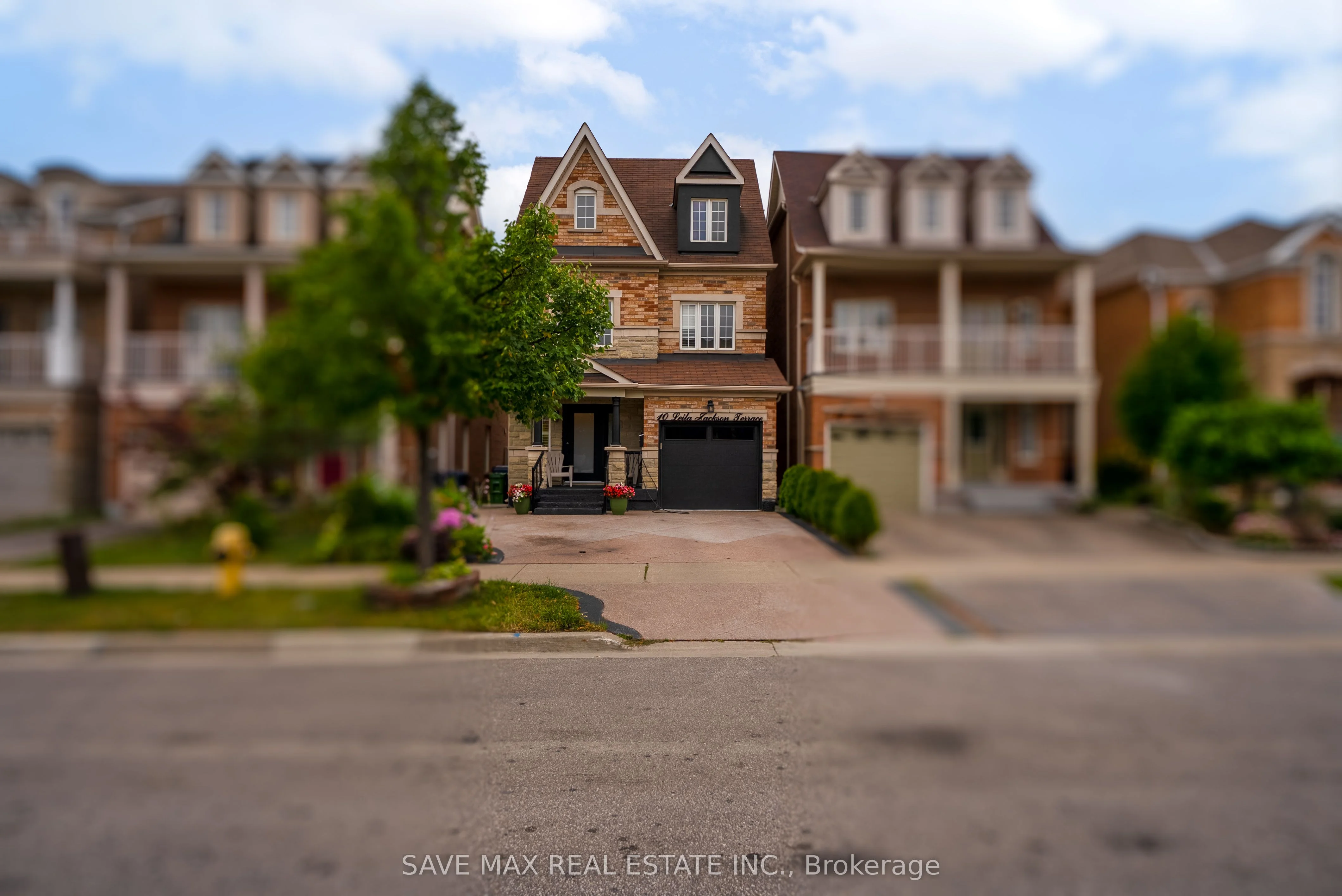 Detached in Toronto