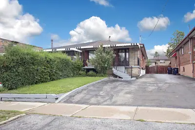 Semi-Detached in Toronto