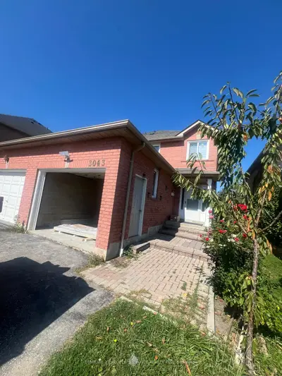 Semi-Detached in Mississauga