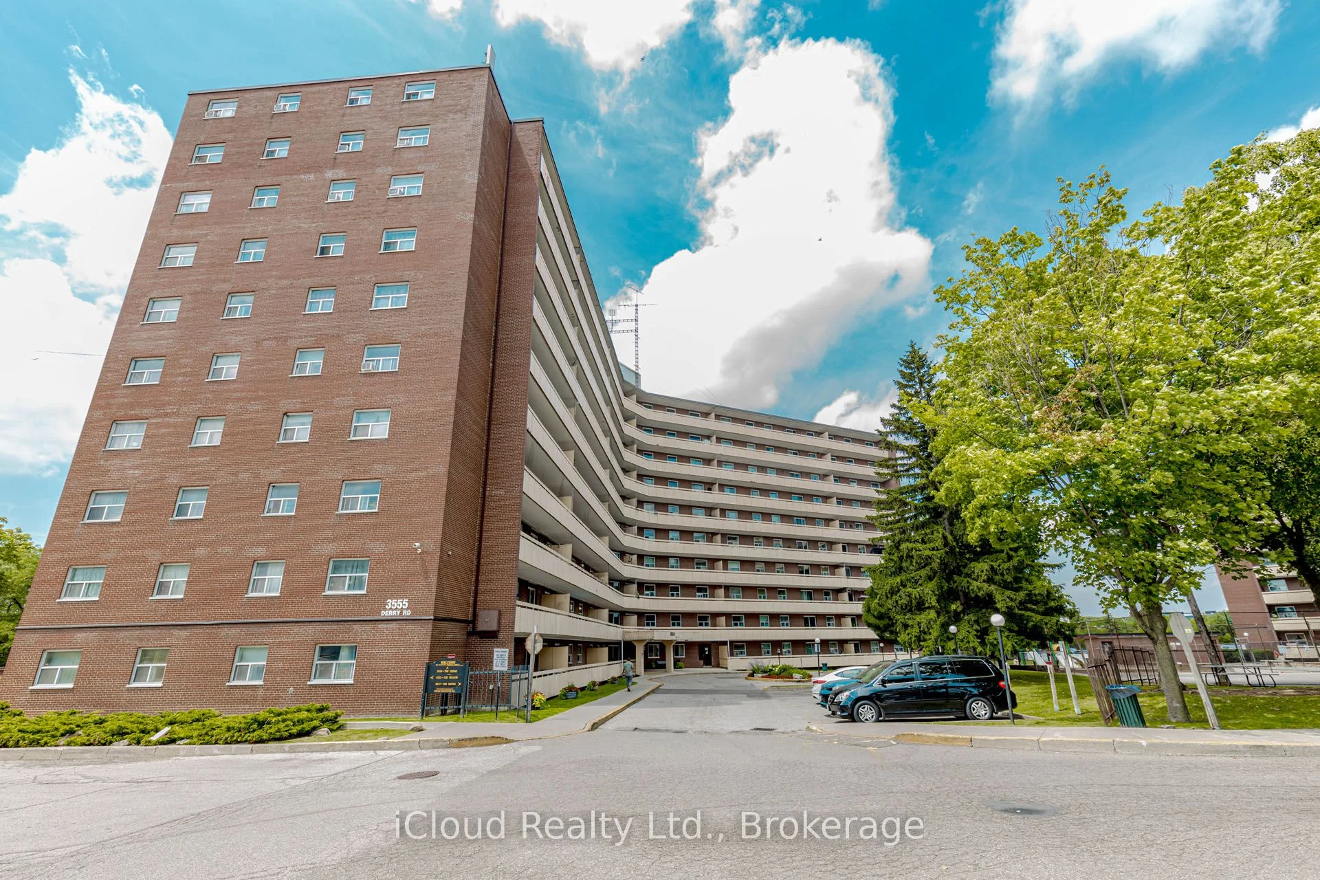 3555 Derry Road E 103, Mississauga, ON L4T 1B2
