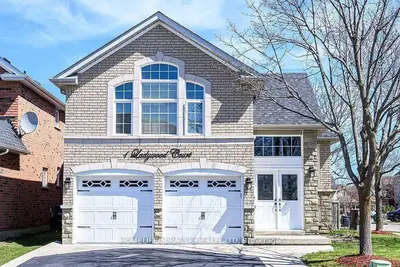 Detached in Brampton