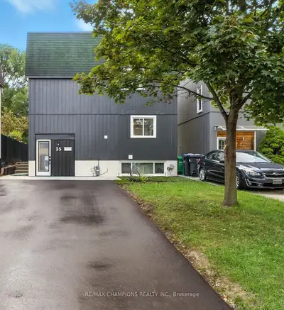 Detached in Brampton