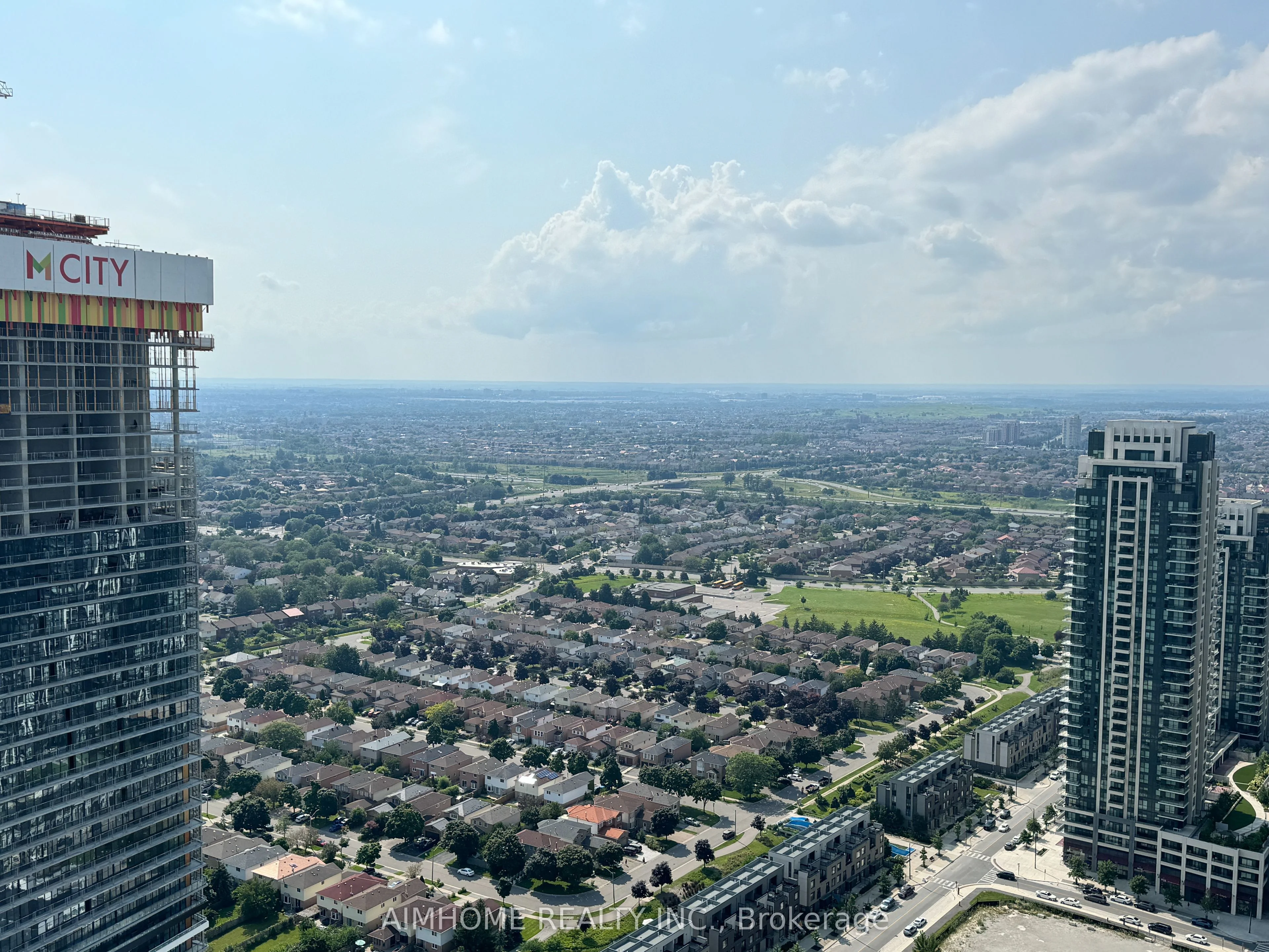 3883 Quartz Road 3902, Mississauga, ON L5B 4M6