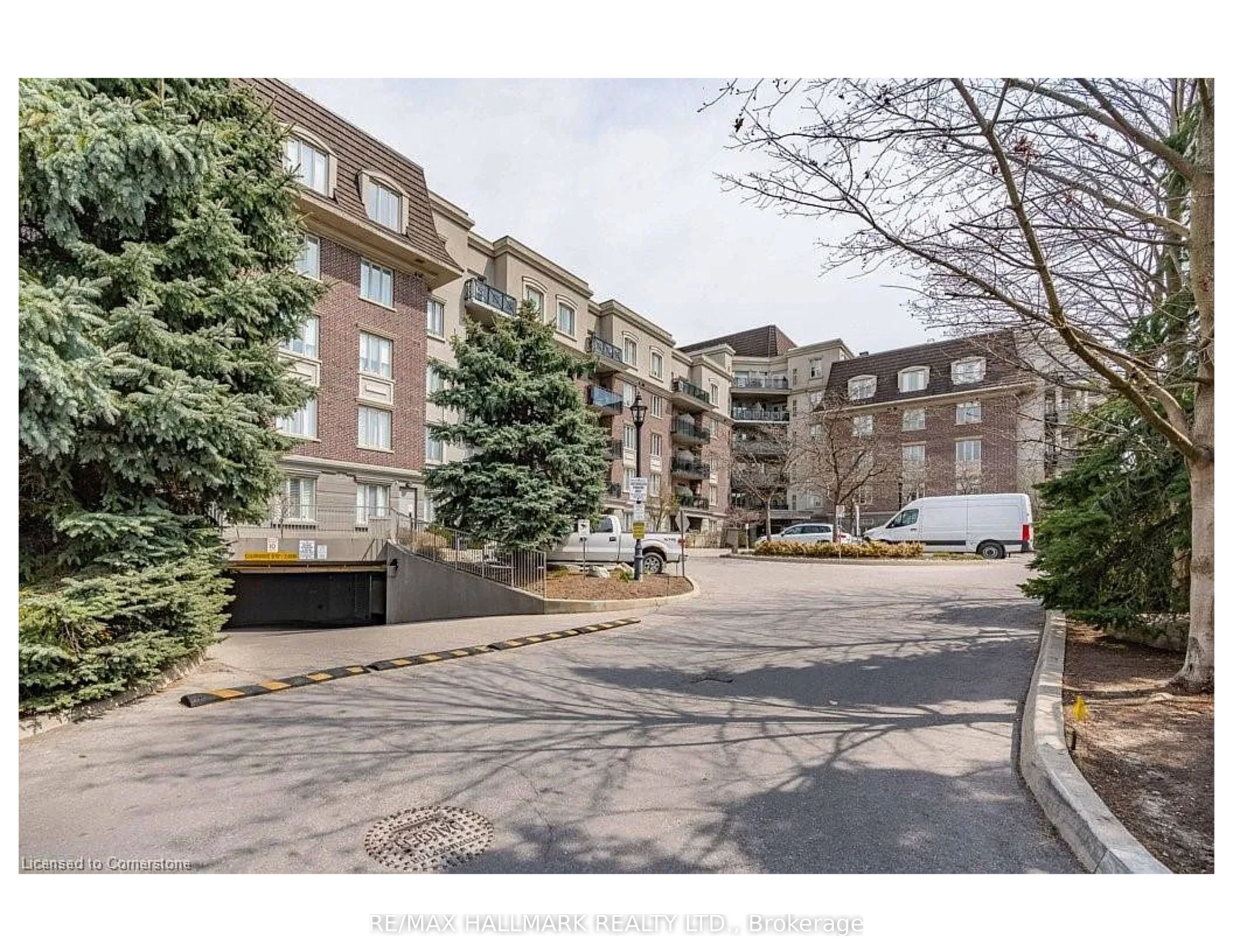 245 Dalesford Road 115, Toronto W07, ON M8Y 4H7